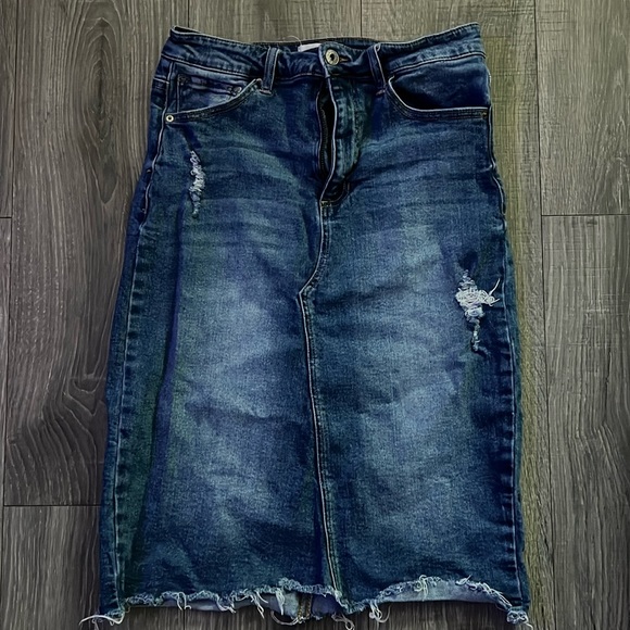Distressed Denim Skirt - Picture 2 of 4